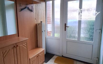 Rodinný dom v radovej zástavbe v Radošine