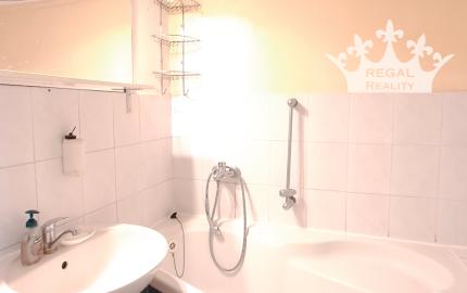 Slnečný 2 a 1/2-izbový byt Topoľčany