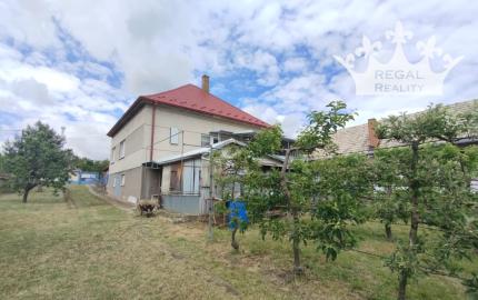 3-izb. Dom, 1189 m2,  Krušovce, okr. Topoľčany