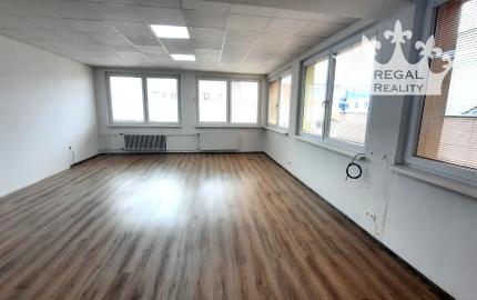 Prenájom: Kancelária + Kuchynka, 58 m2, Centrum, Topoľčany