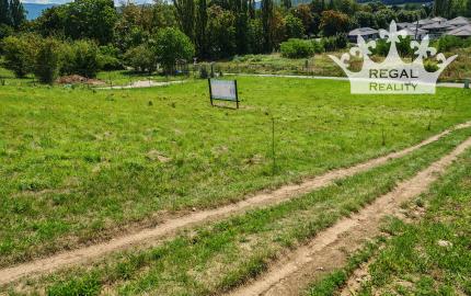 Lukratívny POZEMOK  č. 2 na Rodinný dom,1496 m2 Partizánske
