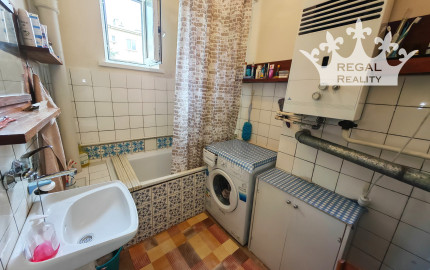 Veľkometrážny 2-IZB.  BYT, 69 m2,  Baťov dom, Partizánske