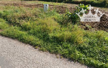 POZEMOK  č. 1, 1047 m2,stavebné povolenie, Súlovce ,okr. TO