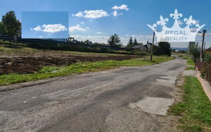 POZEMOK  č. 2, 920 m2, stavebné povolenie, Súlovce ,okr. TO