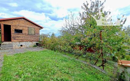 Záhradná chatka s nádherným výhľadom - miesto na relax