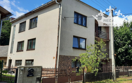 Výhradne: Dvojgeneračný 7-izb. Dom, 2225 m2, Brodzany