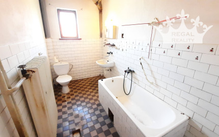 Výhradne: Dvojgeneračný 7-izb. Dom, 2225 m2, Brodzany