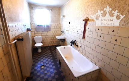 Výhradne: Dvojgeneračný 7-izb. Dom, 2225 m2, Brodzany