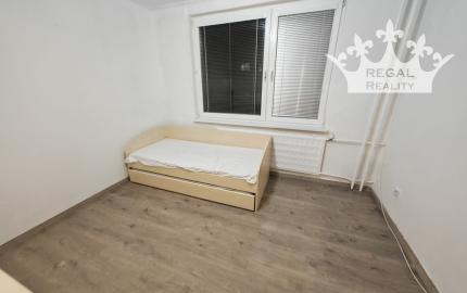 Výhradne: Veľký 2,5-IZB.  BYT, 58 m2, Luhy, Partizánske