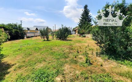 Výhradne: POZEMOK, 1016 m2, KRUŠOVCE, okr. Topoľčany