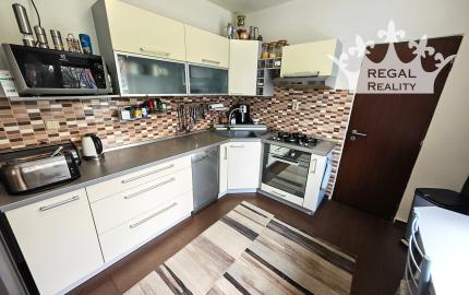 Veľký 3-IZB.  BYT, Špajza, 82 m2, Centrum, Topoľčany