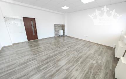 Prenájom: Kancelária/ Služby, 33 m2, Centrum, Topoľčany