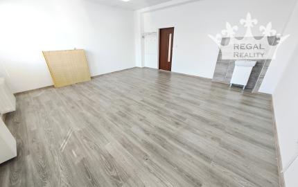 Prenájom: Kancelária/ Služby, 33 m2, Centrum, Topoľčany