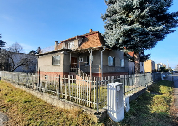 Znížená cena: 6 – izb. RD, 799 m2, Štrkovec, Partizánske