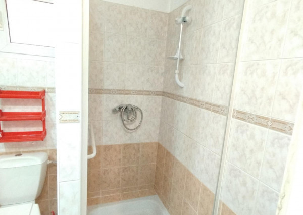 3-izb. Dom, 1189 m2,  Krušovce, okr. Topoľčany