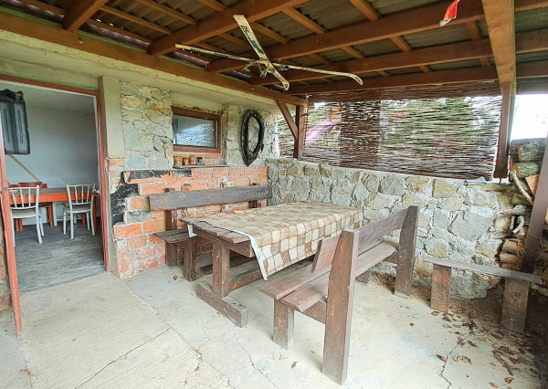 Záhradná chatka s nádherným výhľadom - miesto na relax