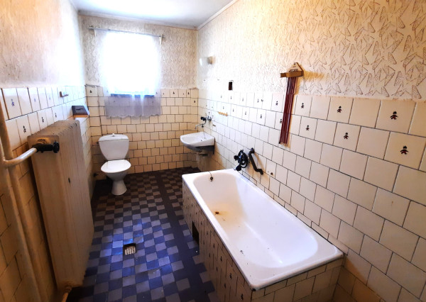 Výhradne: Dvojgeneračný 7-izb. Dom, 2225 m2, Brodzany