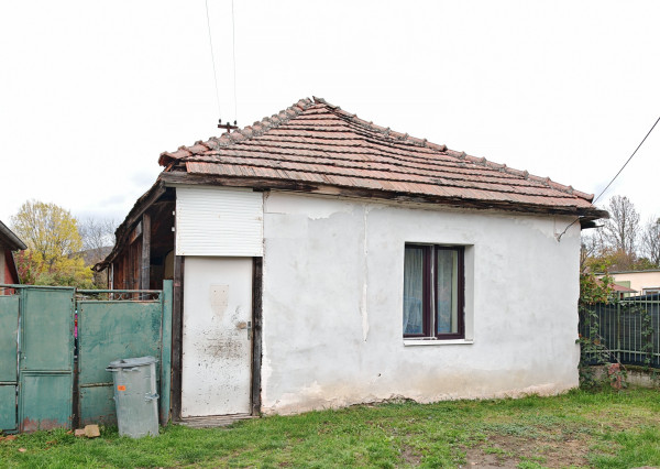 Výhradne: 3-izb. Dom, 679 m2, Nitrianska Blatnica