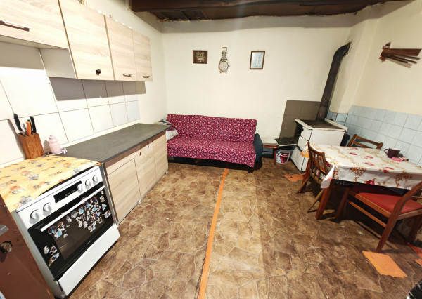 Výhradne: 3-izb. Dom, 679 m2, Nitrianska Blatnica