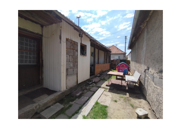 Výhradne: 3-izb. Dom, 679 m2, Nitrianska Blatnica