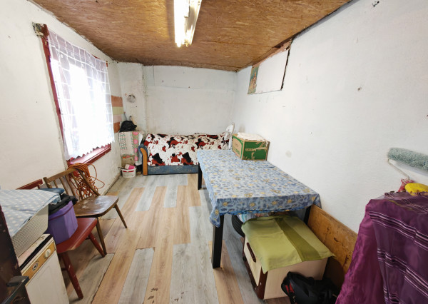 Výhradne: 3-izb. Dom, 679 m2, Nitrianska Blatnica