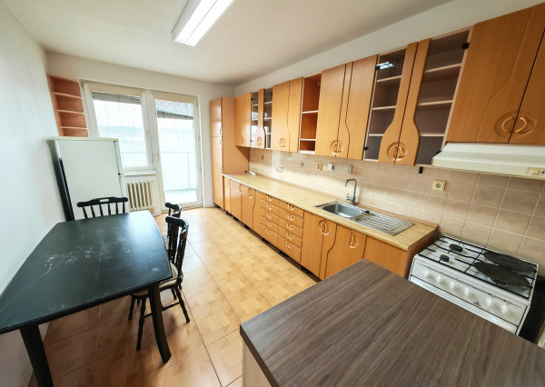 Veľkometrážny 3-IZB.  BYT, Balkón, 78 m2, Mexiko, Topoľčany