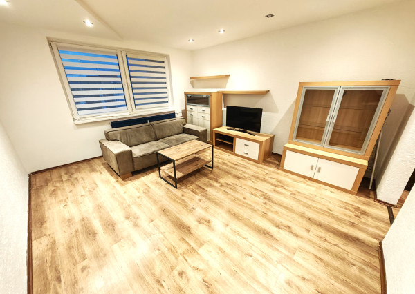 Slnečný 3-IZB.  BYT, Balkón, 62 m2, Mexiko, Topoľčany