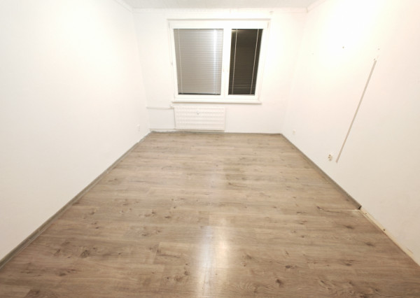 Výhradne: Veľký 2,5-IZB.  BYT, 58 m2, Luhy, Partizánske