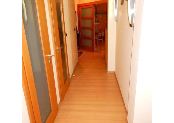 Veľký 3,5-izbový byt, balkón, pivnica, 75 m2, Partizánske