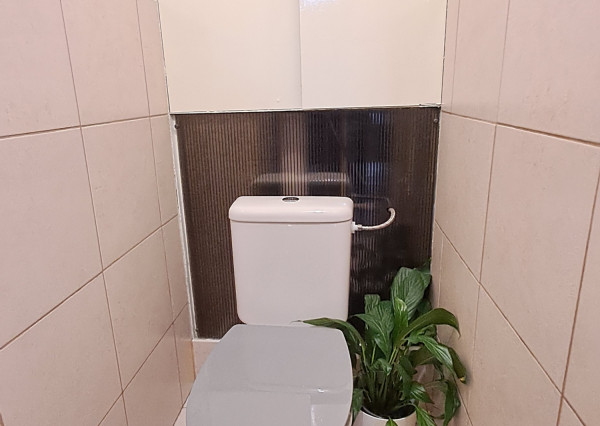 ZNÍŽANÁ CENA  - Krásny slnečný 2izbový byt v širšom centre Prievidze