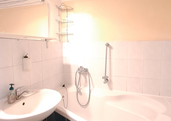 Slnečný 2 a 1/2-izbový byt Topoľčany