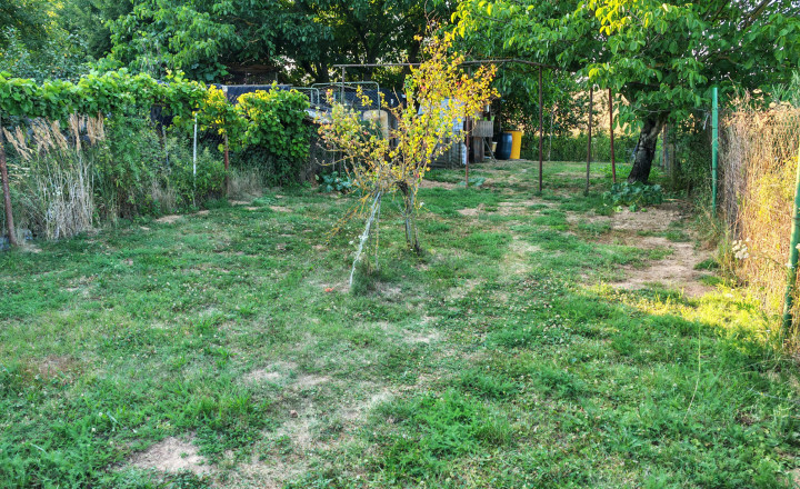 Znížená cena: Veľký 2-izb.  BYT, Záhrada, Ješková Ves - fotografia 12