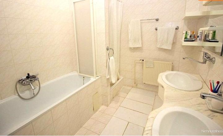Veľký 3,5-izbový byt, balkón, pivnica, 75 m2, Partizánske - fotografia 6
