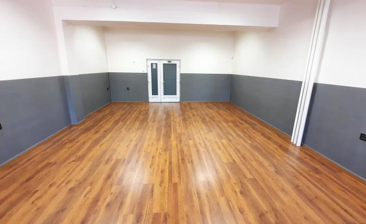 Polyfunkčná budova v centre – investičná príležitosť - fotografia 18