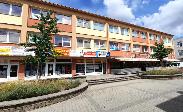 Polyfunkčná budova v centre – investičná príležitosť - fotografia 2
