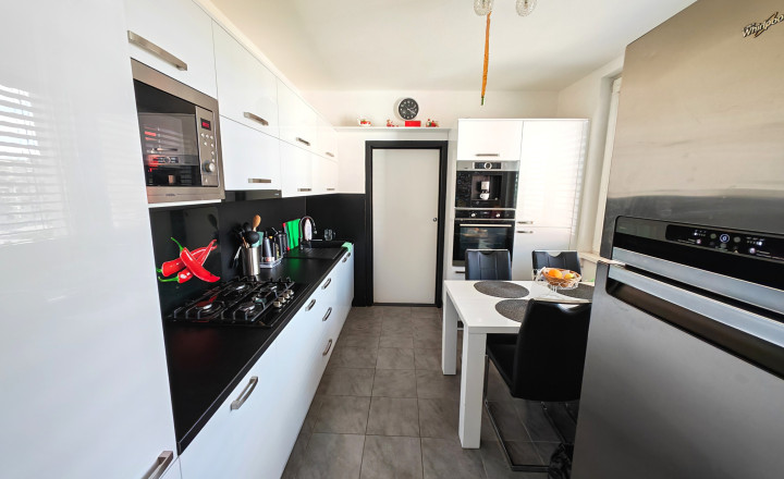 VEĽKÝ 3,5-IZBOVÝ BYT S BALKÓNOM, 73 m² | TOPOĽČANY – VÝCHOD - fotografia 2