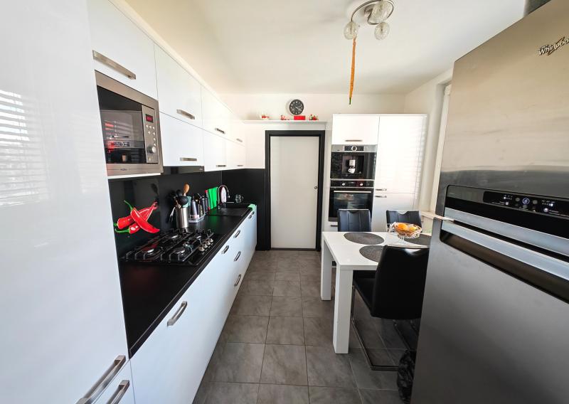 VEĽKÝ 3,5-IZBOVÝ BYT S BALKÓNOM, 73 m² | TOPOĽČANY – VÝCHOD